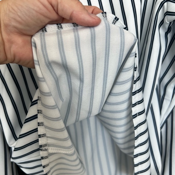 💙 Striped Cold Shoulder Blouse | Blue & White Striped | Women’s Small - Picture 6 of 8